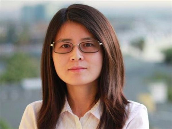 【华人人工智能专家李飞飞加盟谷歌,领导机器学习部门【拯救者