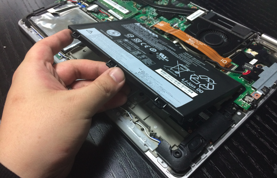 【【小黑实验室:解剖刀下的闪耀——s3 yoga机型拆解直播】-thinkpad