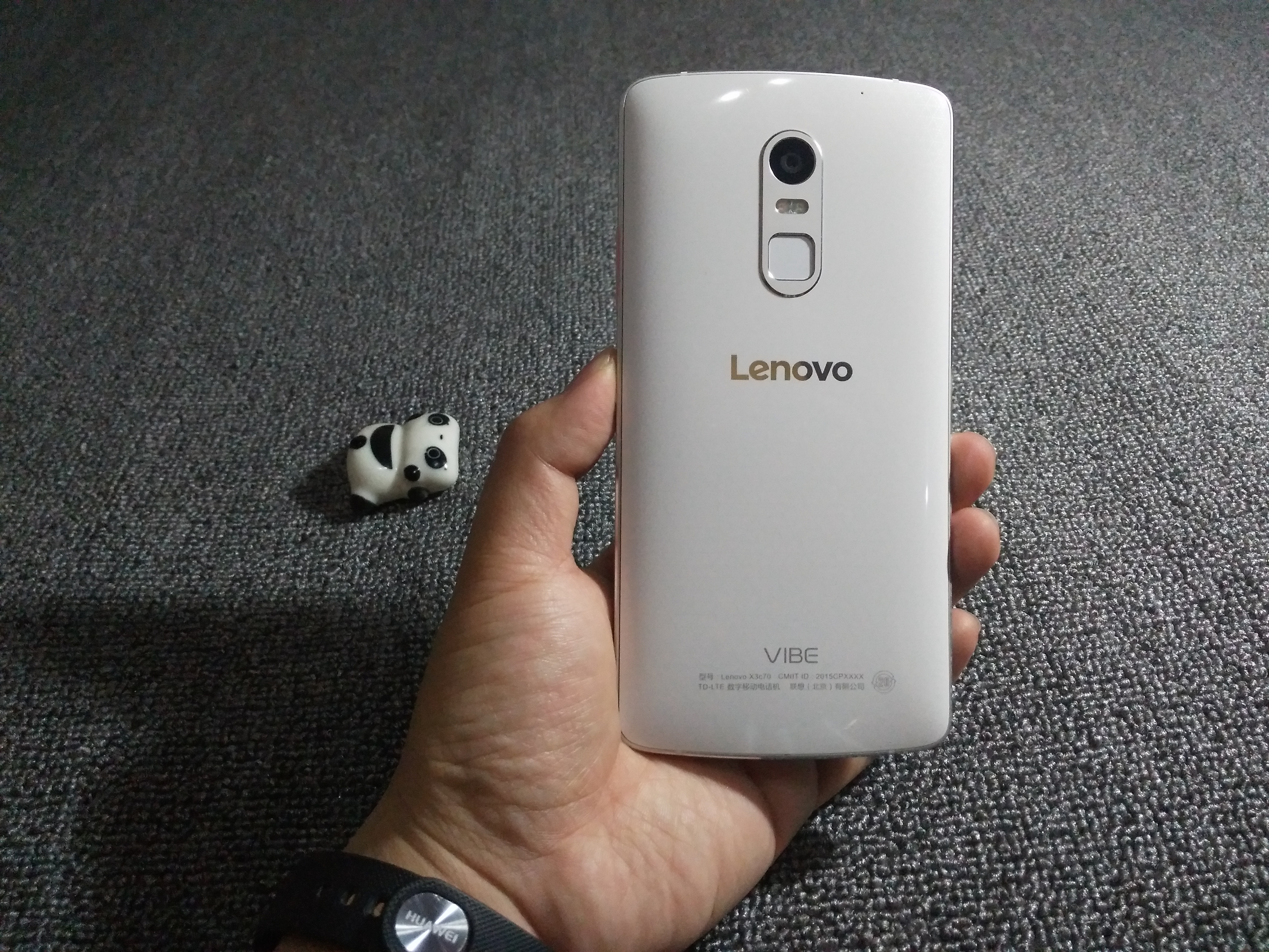 【联想 最新拍照音乐旗舰智能手机 乐檬x3 真机谍照】