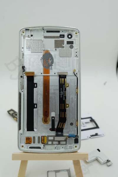 69 lenovo手机 69 乐檬x3   刚刚看到,nbd已有拆机贴:    x3采用