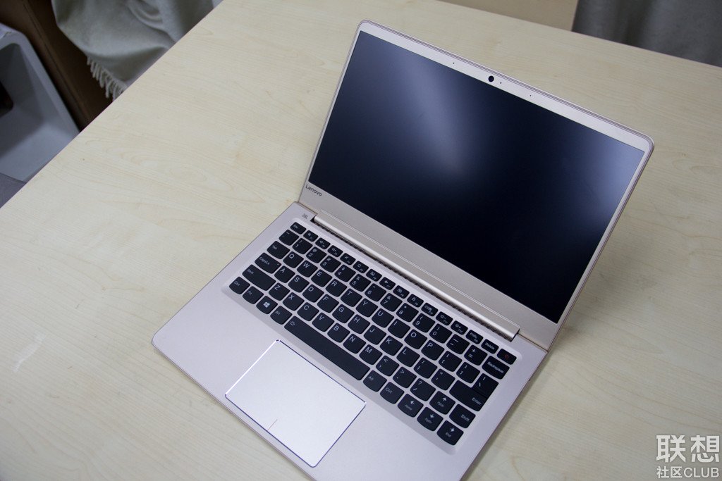 [晒单·评测]更注重用户的实际使用体验 联想小新air 13细节解析