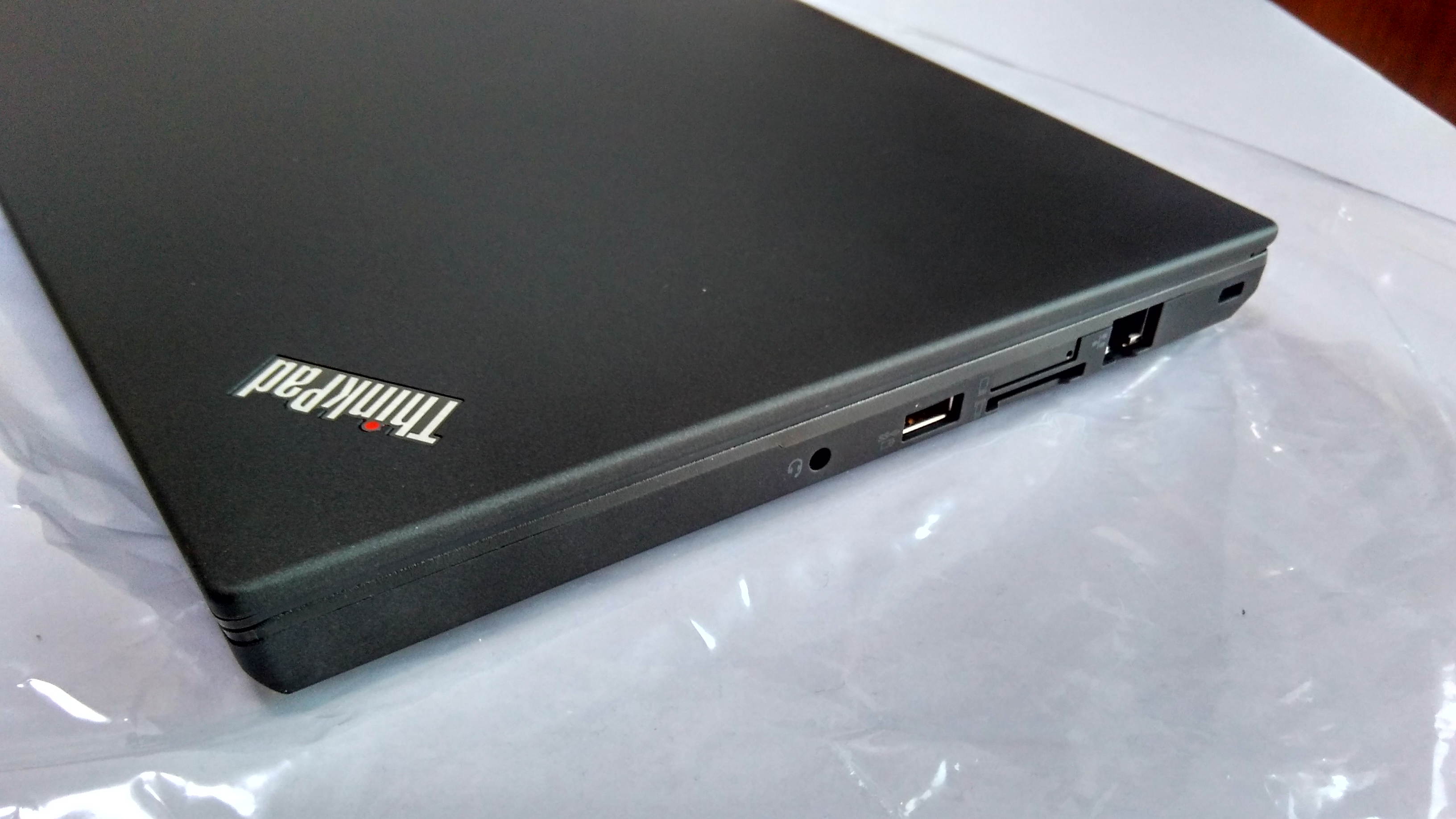 新入thinkpad x260,开箱美图