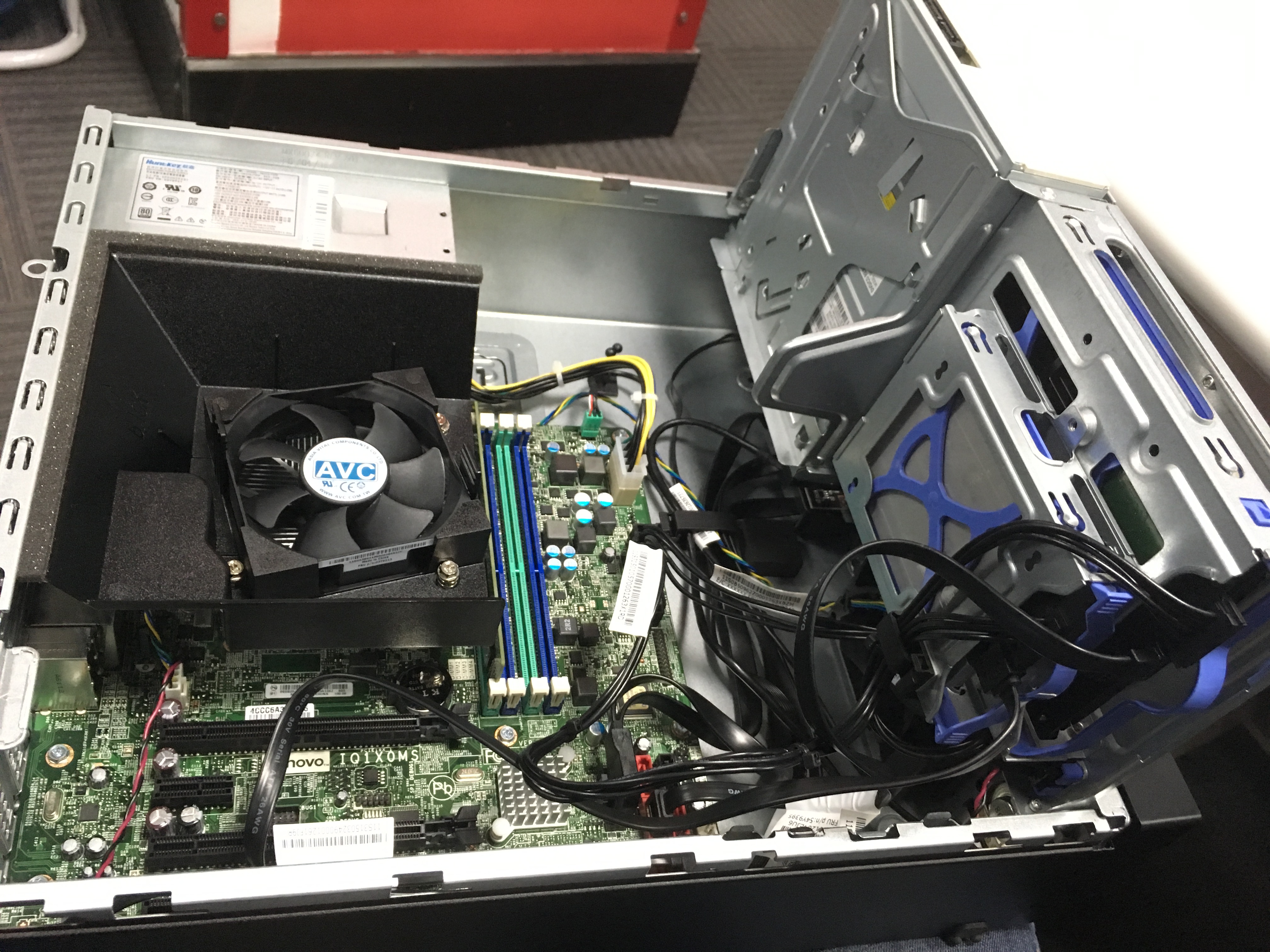 给老爸斗地主的礼物——thinkstation p310 sff review_thinkpad-联想