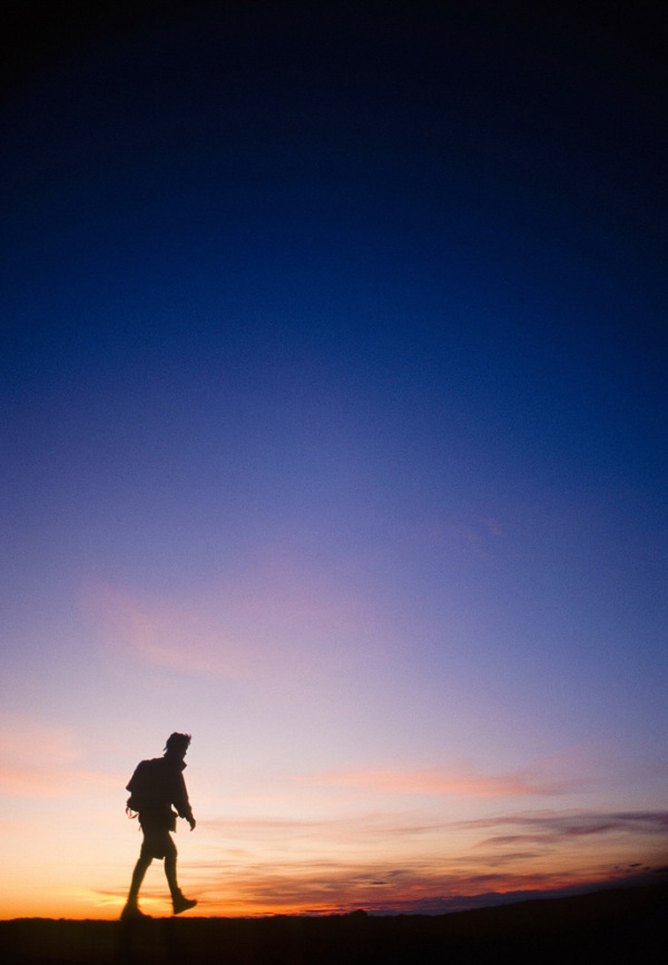 拼搏努力~只有不顾一切才能无悔青春!