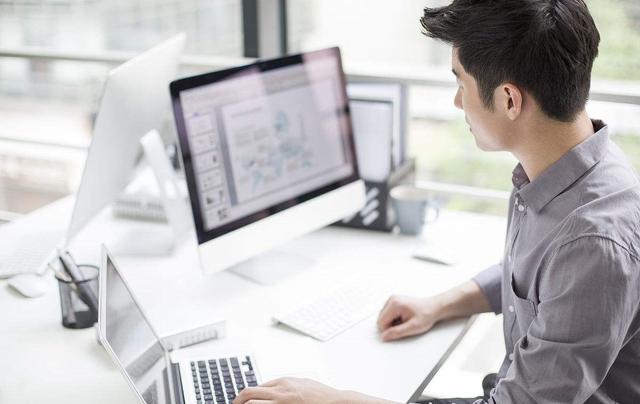 【windows操作小技巧,学会它玩转W10就像玩