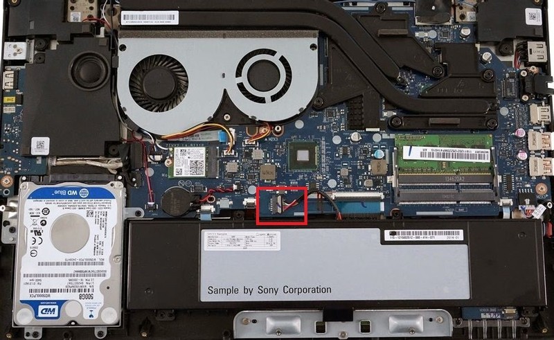 【商用技术展】联想y50拆机图解教程(加内存加固态清灰必看)_商用电脑