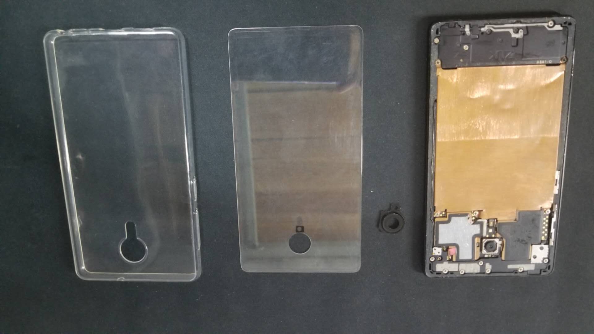 后盖固定按键的铁皮单独拆下来装手机上