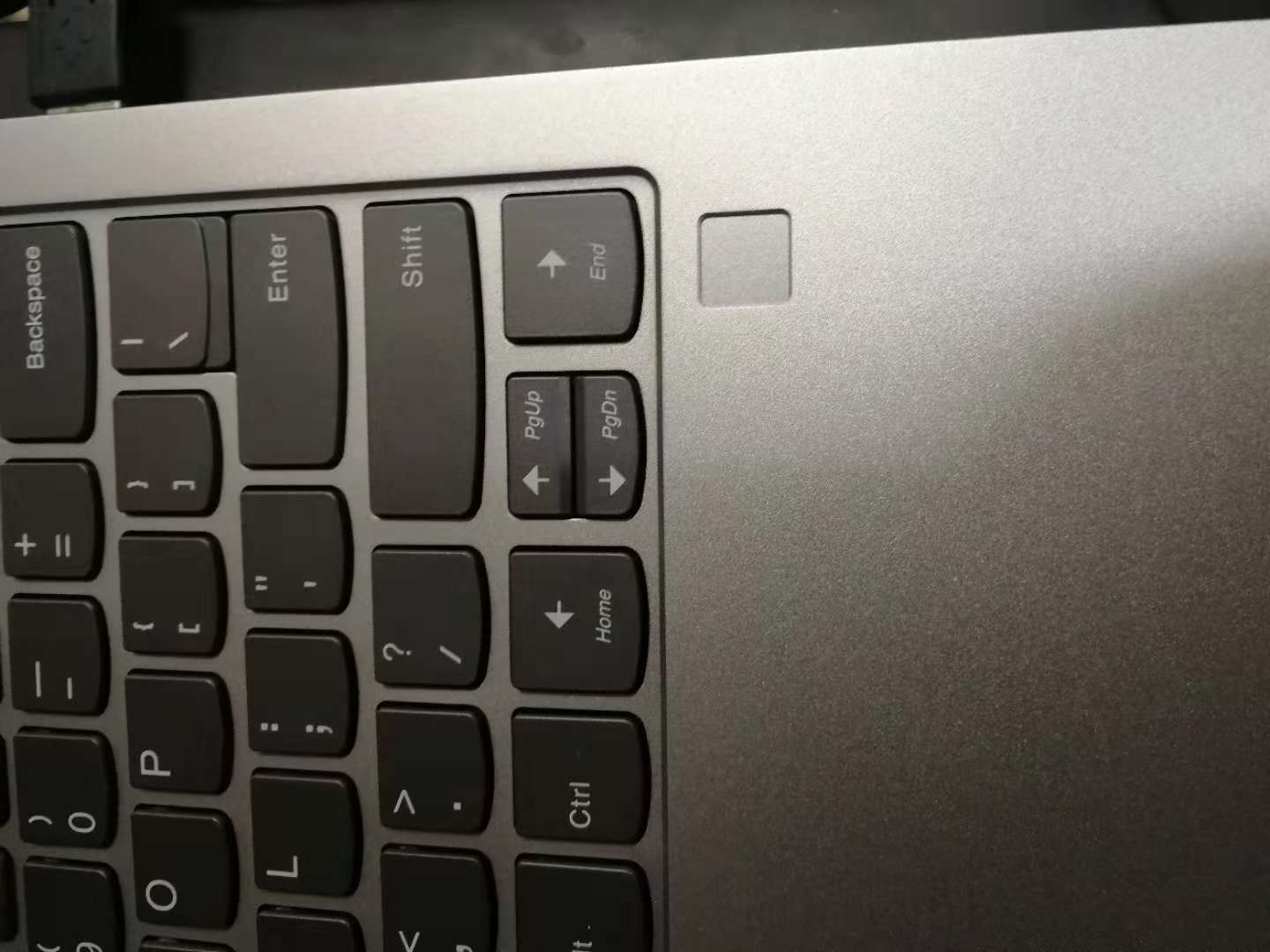 指纹操作很便捷