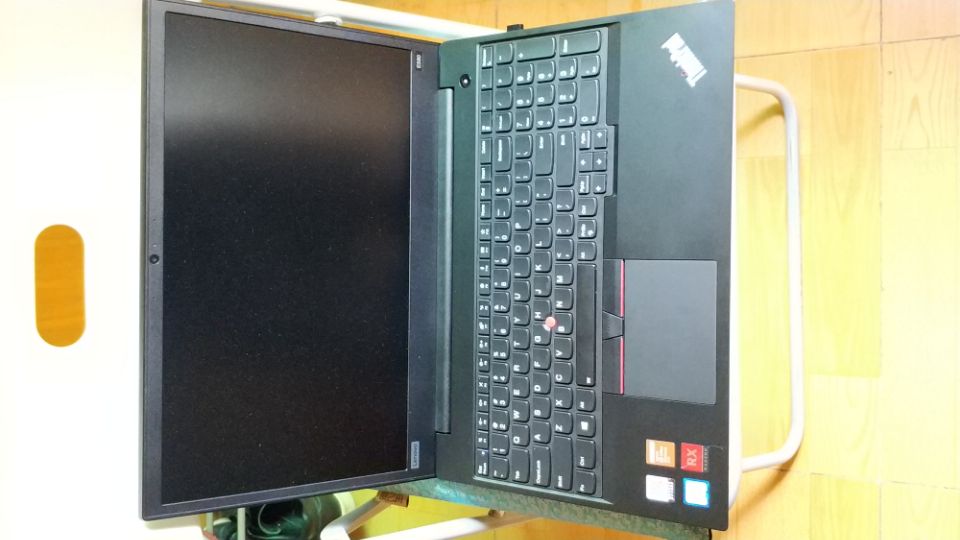 ThinkPad-E580正面图.jpg