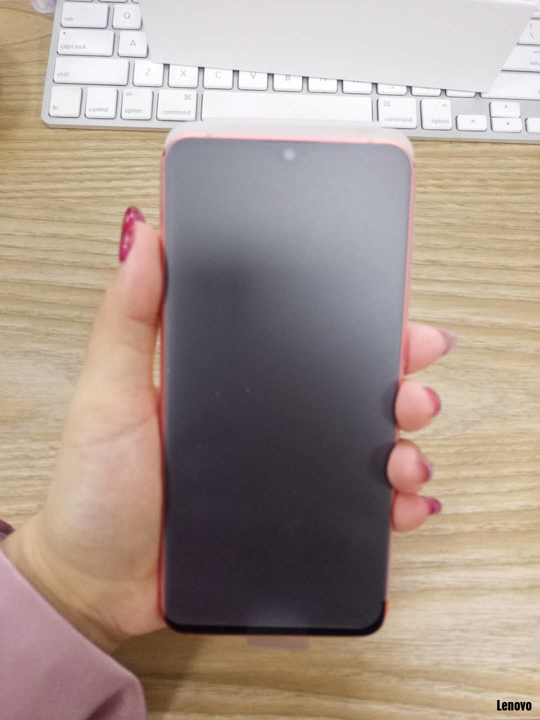 phone size.jpg