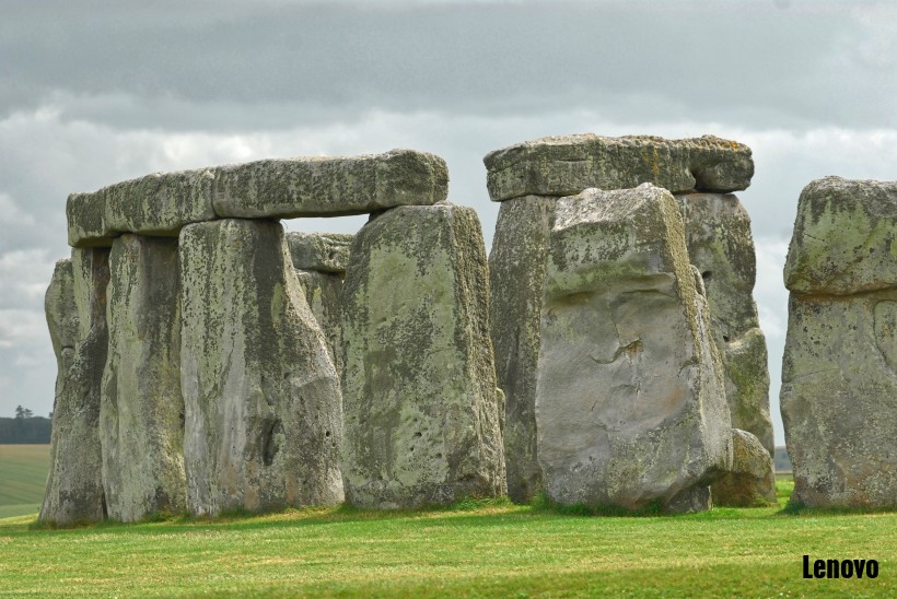 stonehenge-007.jpg